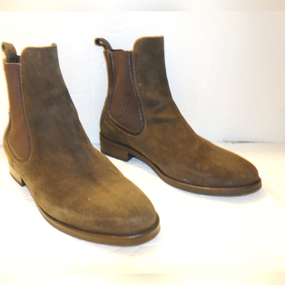 Thursday Duchess Boot Olive brown Chelsea - Picture 4 of 11